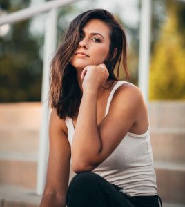 This woman is wondering what are the signs of an incomplete abortion?